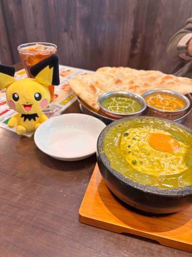 ピチューちゃん
ほうれん草の焼きカレーを
永遠と食べるの巻🤤🍛💛
🍲~ぐつぐつ~🍲で(；´д｀)ゞ ｱﾁｰ!!
汁飛び⚠️