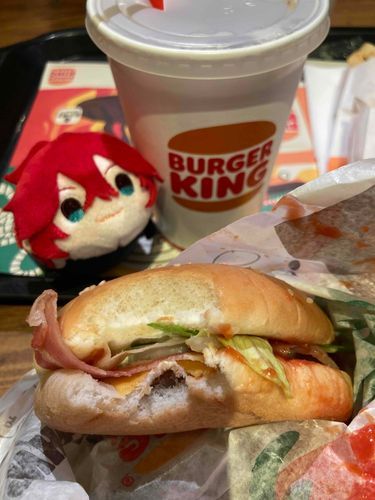 たいしょうとたいしょうのともだちとばぁがぁ王いってきたよ！やすかったってたいしょうよろこんでた！