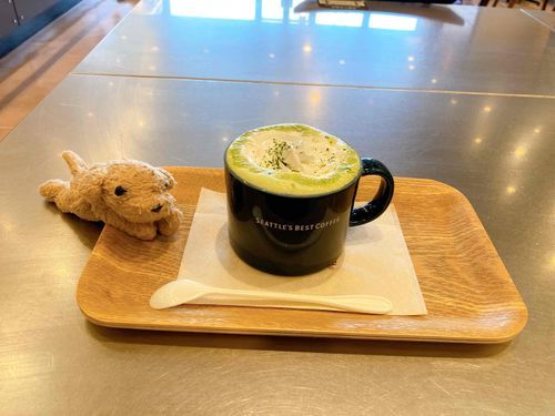 はじめまして。イッヌです。カフェ巡りが好きです。お散歩もすきです🐾
よろしくお願いしますﾜﾝ