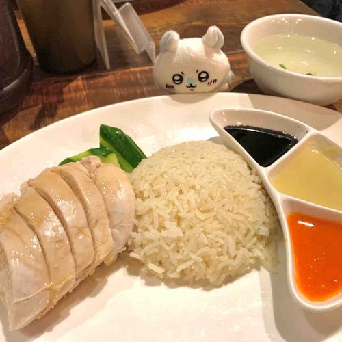 白米かとおもったら〜 味ついてるッ
しょっぱみがあって うまッ