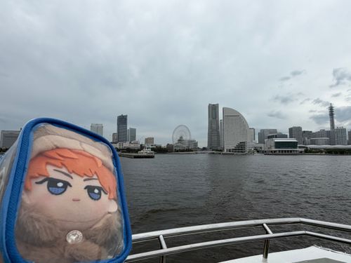 初投稿だ。
これは以前マリーンルージュに乗船した際の画像となる。
曇りではあったものの、風はそこまで強くなかったので心地良く乗ることができた。
また乗船したいものだ。
