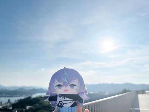⟡.·
