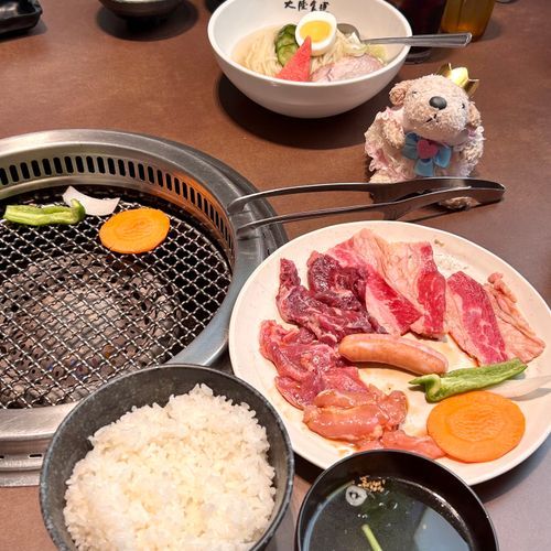 あぶないから あいちゃんがやいてあげる
(՞･֊･՞ )و🥩🔥