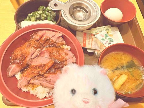 たまには外食も良いよね！　金曜日に食べて、「一週間頑張った〜！」の気持ちでした　今週も無理せず行こう〜
