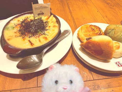 おひさ！　良い映画を観て、せっかくだからコラボメニューを食べたんだ、美味〜！　ひとに優しい生涯を送りたいね〜