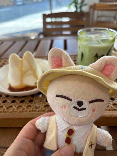 🦊キャラメルソースかけたら　顔がなくなっちゃった……