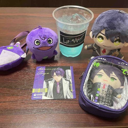 ともだちにてつだってもらって ぼくをにゅうしゅしました