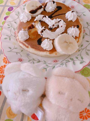 朝からパンケーキ　ぜいたくね