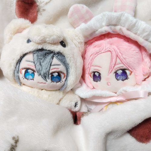 きょうは こはくちゃんといっしょにすごしてたっす。
 おふとんでごろごろ…さいこうっすね～♪