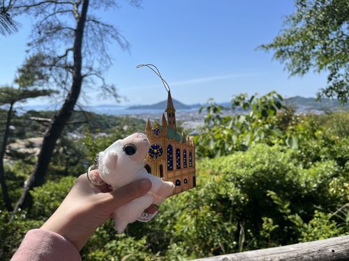 すこしあいたじかんでこうえんにいってきたのさ。
みはらしがよかったですわ。