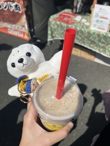 はわいあんふぇすてぃばるにきたきゅ。
のうこうなばななじゅーすをのんだよふふっ。