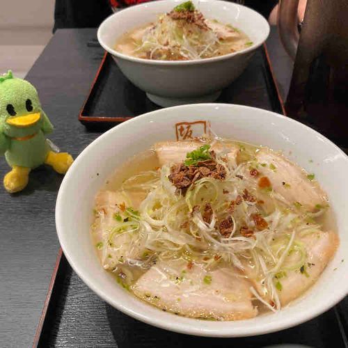 ラ…