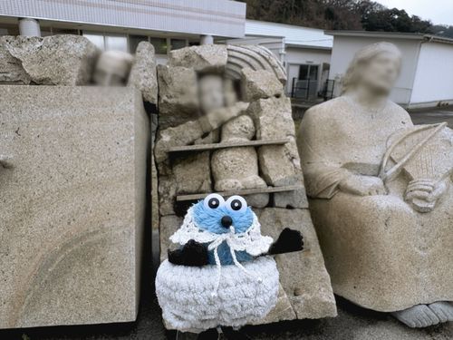 🗿‎🤍𓈒𓏸︎︎︎︎
みんな個性があって素敵だね ♪
( ※ 人間さん判定されたのでモザイクかけてます）
