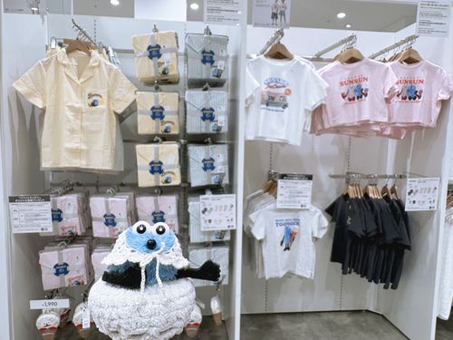 🍦‎🤍𓂃 𓈒𓏸
パジャマとキッズ服も売ってたよ ♪
ポーチはノンノンしかなかったよ…
