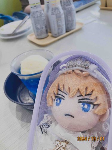 目の色と一緒だね🪼ྀི🪼ྀི