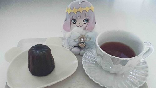 おこうちゃとカヌレをたしなむよ