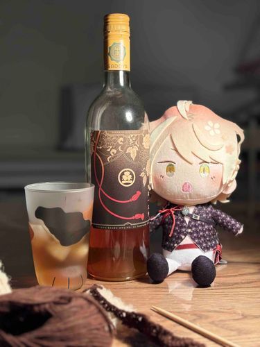 オレもこれのみたいにゃ！
だめ？おさけ？……にゃあ……