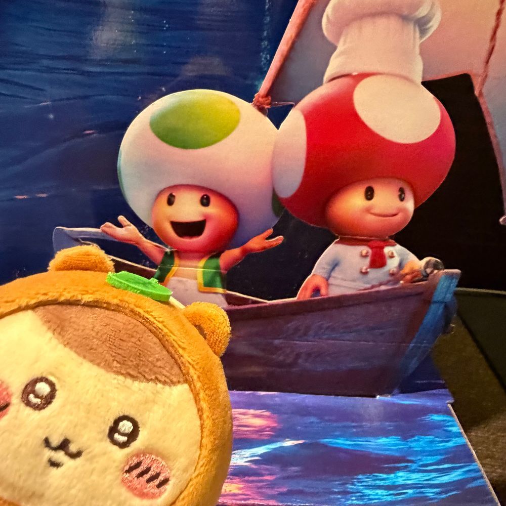 たぬき先輩と映画鑑賞🎞️🍄🌟