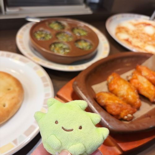 ざっそうちゃんとサイゼで豪遊🍽️
