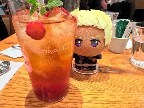 えーっと　いちご　の　たんさん　じゅーす　！　なまえ　は　わすれた　！