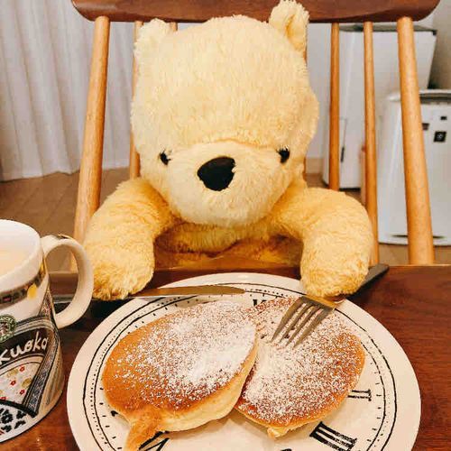 ふわふわの パンケーキつくる
パンケーキにおさとう かける
おさとうの パンケーキになる
おさとうパンケーキ♪