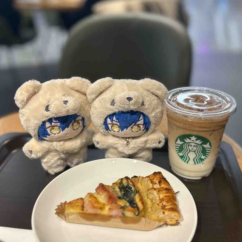 もう1人のオレが…背後に？！