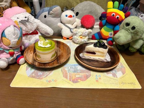 🐦🐣🪿🦶🎂