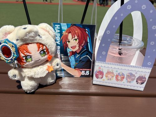 👑レオお誕生日おめでとう👑
昨日アップできなくてごめんよ〜！
