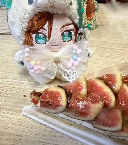 自分を甘やかすためのケーキを買ってきた🍰