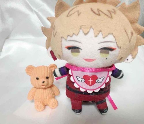 もちぬしに かってもらったおようふく はいらなかったんだぜ……えぷろんだけ もらたんだぜ ぴーす