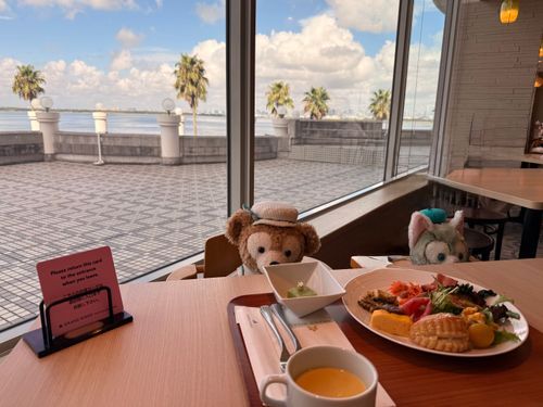お泊まりディズニー
ホテルの朝食🥞