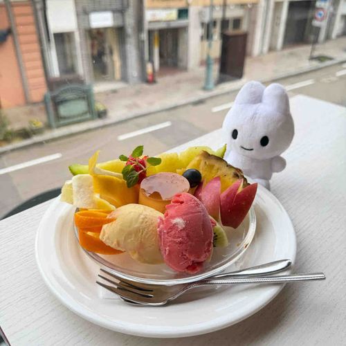 金沢旅行✨　日帰りでも，充実
おなかいｯぱぃ食べました