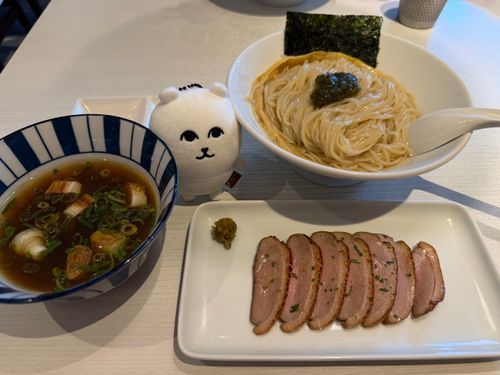 ちょっ㌧贅沢✨な，つけ麺