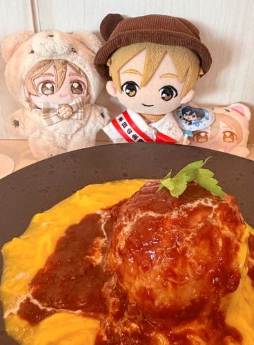 ともぬちゃんです♪きのうはともやくんのたんじょう日でした！オムライスをたべました！ほくとせんぱいのふうせんをもらいました！うれしかったです！