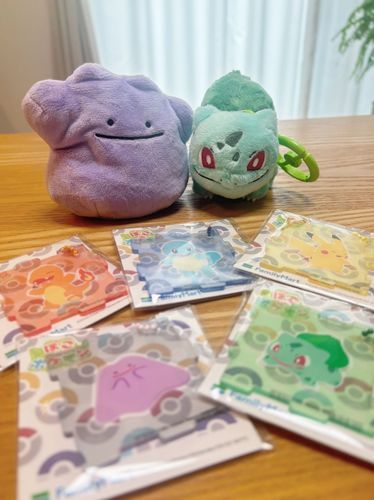 ファミリーマートで、ぽこあポケモンのグッズをもらってきたよ🎶
