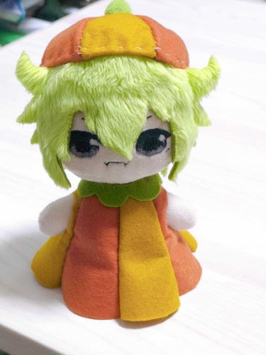 かぼちゃなお帽子とドレスを作りました。
お帽子の出来は微妙ですが、ドレスは可愛く出来ました。