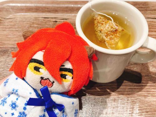 えるだーふわわーときんもくせーのおちゃ。