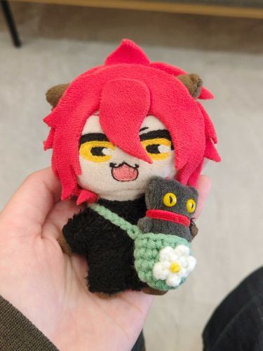 ポシェットかってもらった！
あいぼーもはいる！！