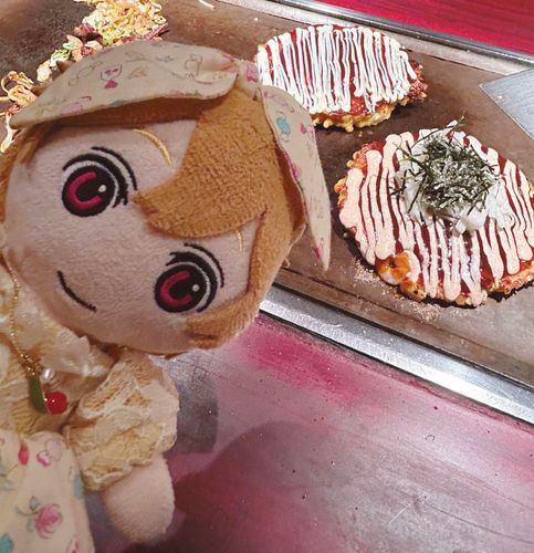 おおさかでたべたおこのみやき、おいしかったなぁ♡すっごくにんきのおみせなんだって！