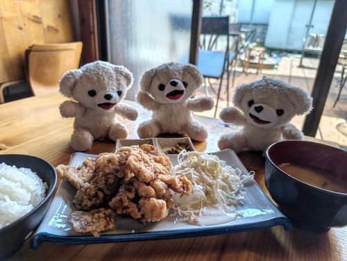 ハマチの唐揚げだ〜！！🐟🐟