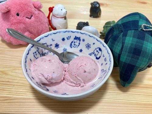 歯医者終わったのでアイス。アッツイねえ