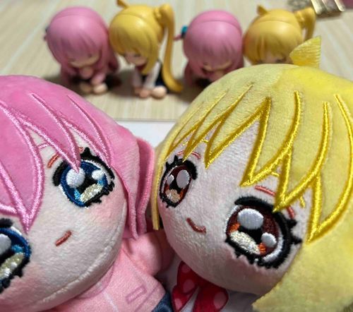 ガチャガチャしてきた

