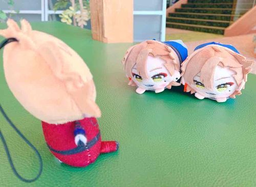 ここでいちばん　せんぱい✨　なのはおれだから
おかしをはっけんしだい　まず　おれにちょだいっ！！！！
そしたらすごく　すごく　うれしい！！！

いぱーーいおかしたべるからな！
では！　かいさん！！