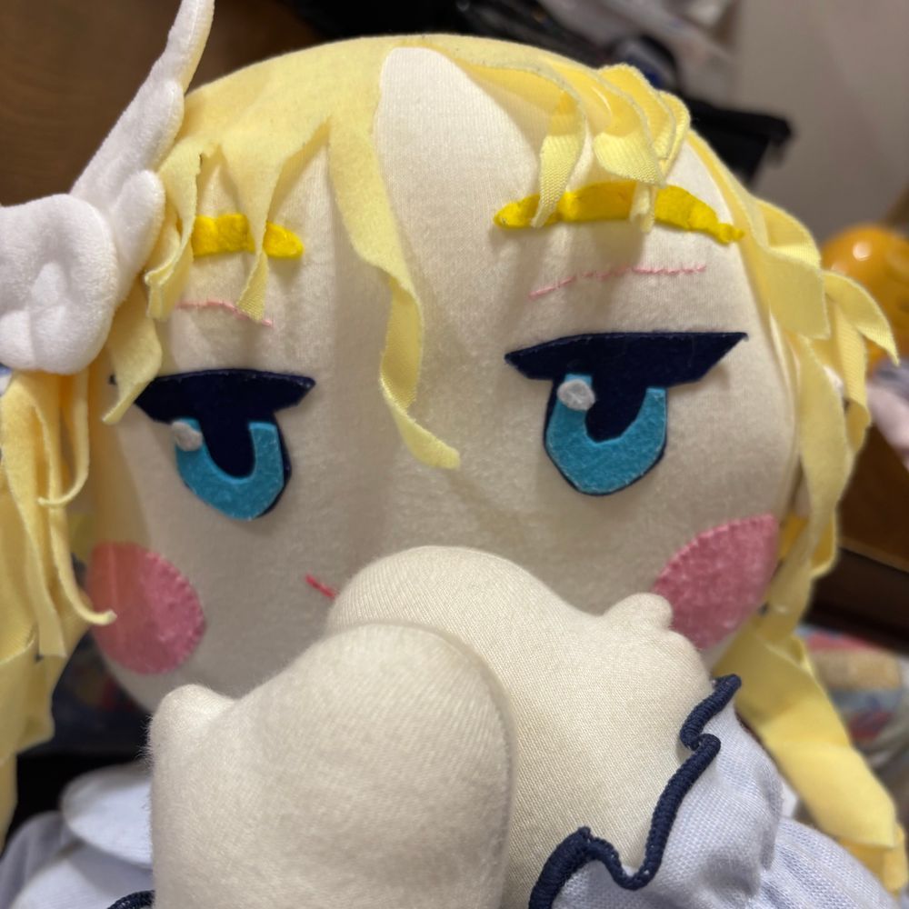 よしよし、大丈夫、大丈夫なのだ。
にゅんにゅにゅんにゅにゅ〜ん⭐️
こころが落ち着くおまじない、効いてるといいのだ…。