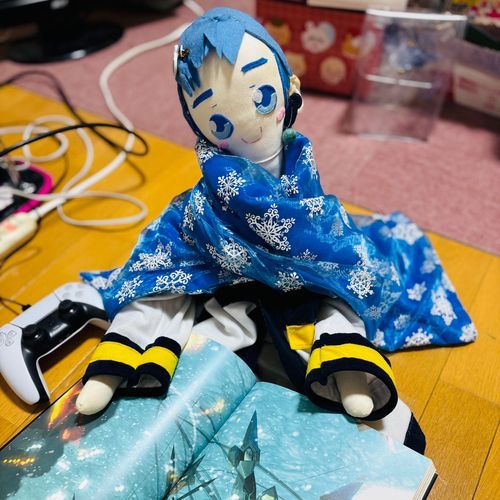 かいちゃんだよ〜🍨💙
ロボットアクションなゲームを、少しだけやってみたんだ。
1〜2枚目の写真が「アヌビス」で、3〜4枚目の写真が「バーチャロン」だよ。