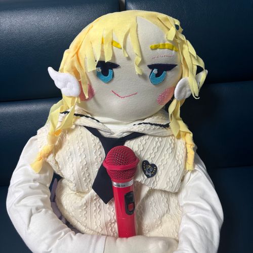 みなことお父さんと一緒に、カラオケに行ってきたのだ💕
