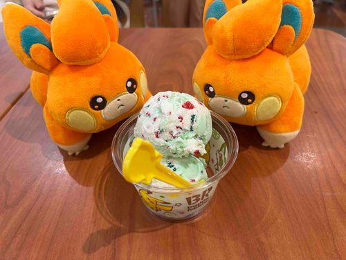 サーティワン🍨 2つともポッピングシャワー😁