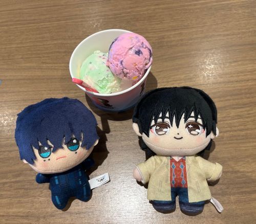 この前サーティワンでアイスを食べたよ🍨
ポッピングシャワーとポッピンコットンキャンディを食べたよ✨️

