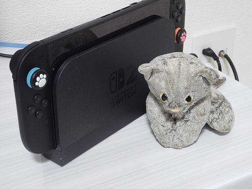 また 遅くまでゲームして！
寝坊するよ！