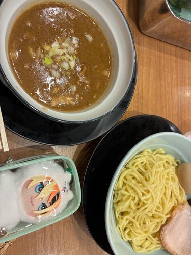 食われる…？
